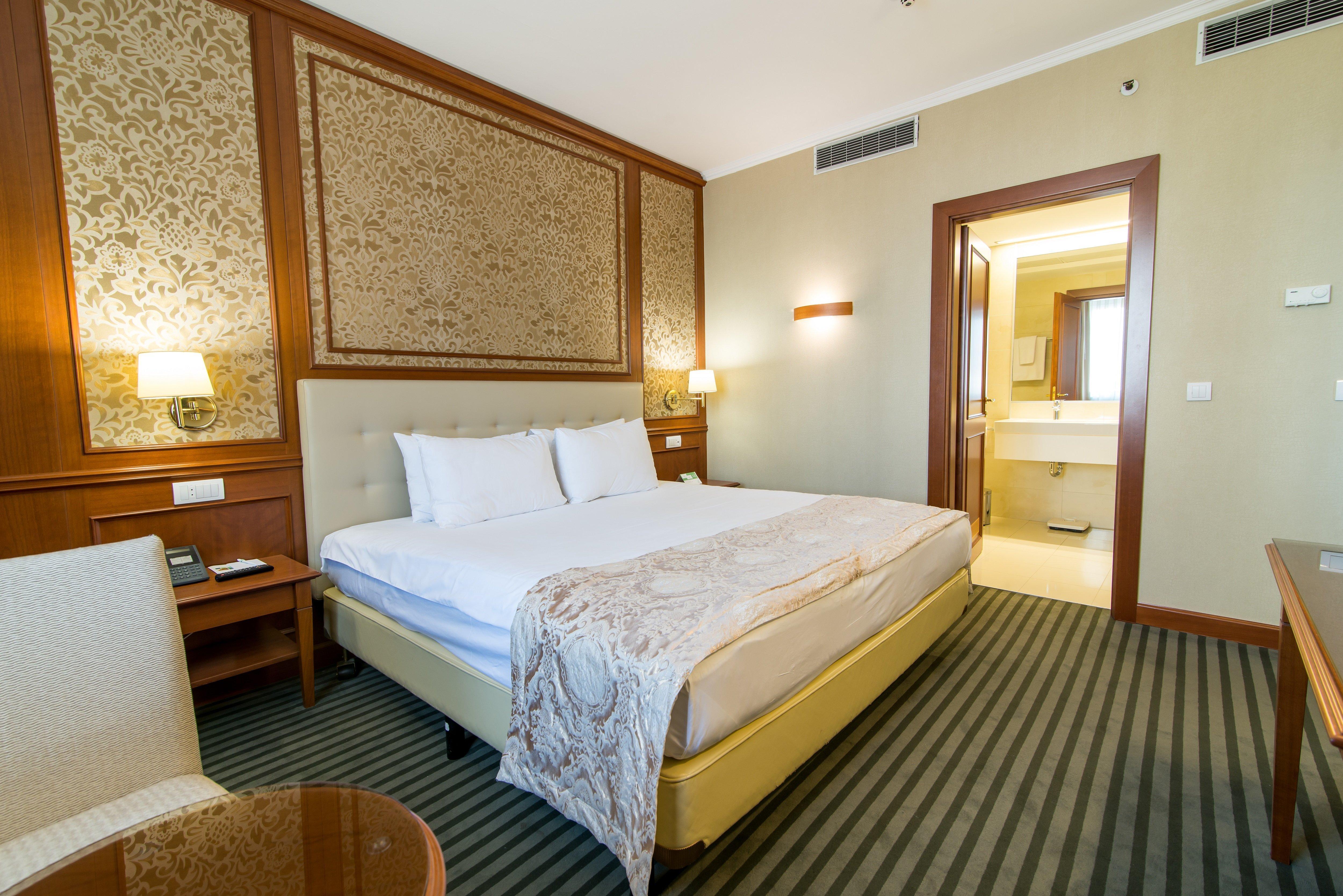 Holiday Inn Skopje, an IHG Hotel Eksteriør bilde