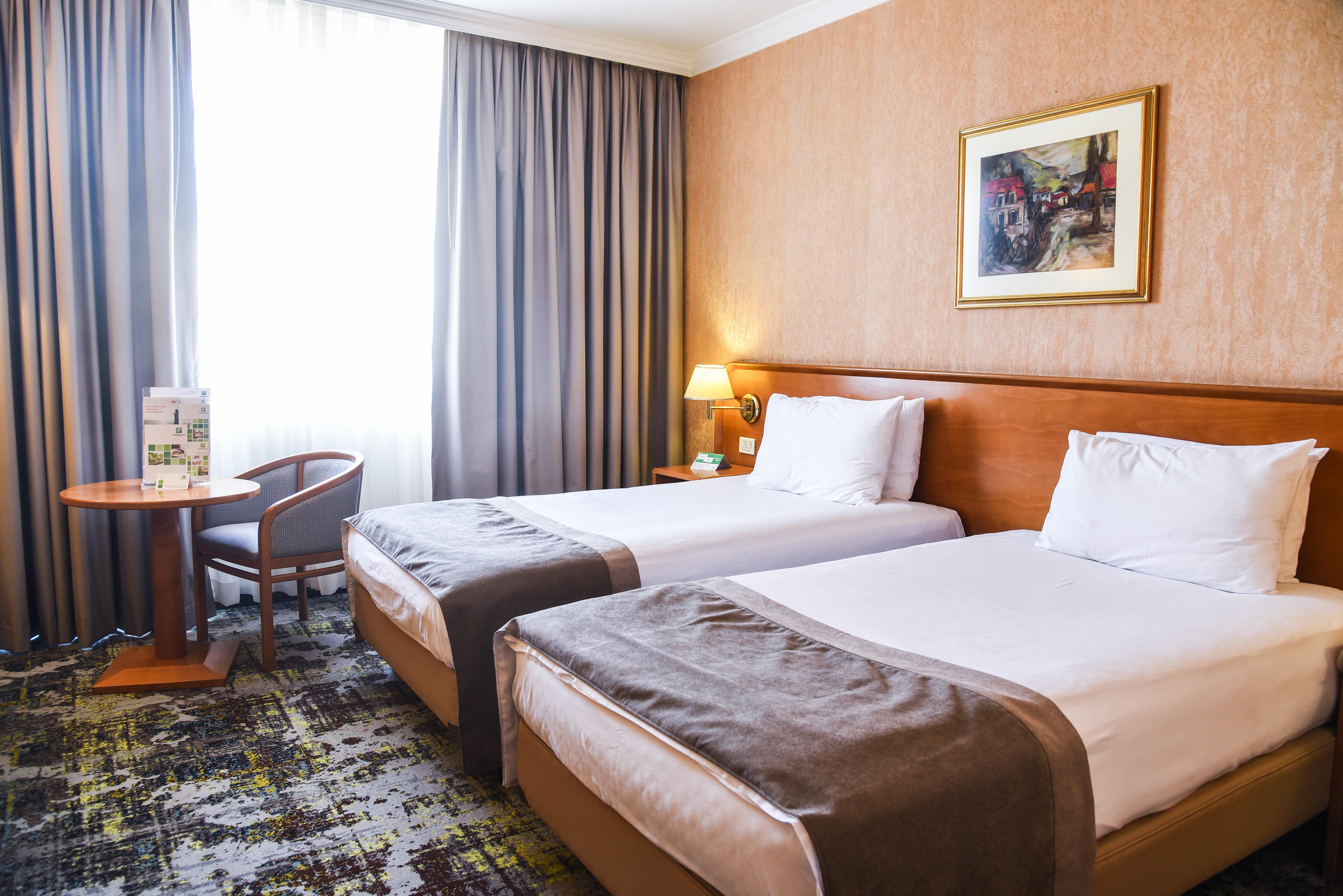 Holiday Inn Skopje, an IHG Hotel Eksteriør bilde
