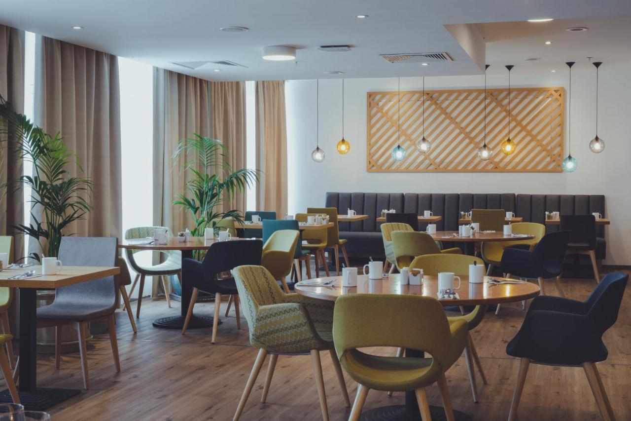 Holiday Inn Skopje, an IHG Hotel Eksteriør bilde